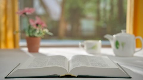 Ci sono le parole e l'opera di Dio oltre la Bibbia
