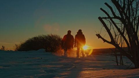 Due cristiani vanno a predicare il Vangelo